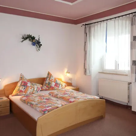 Felsenheimer Hof * Нассерайт